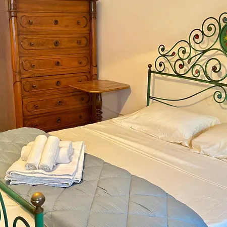 Elegant & Rustic - Piazza Castello Apartment Sassari